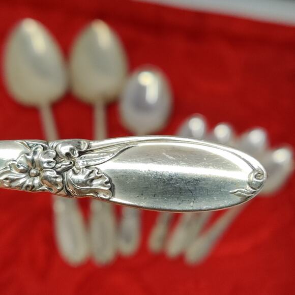 8X Serving Silverplate Demitasse Spoons Oneida Community White Orchid Flatware - Picture 1 of 12